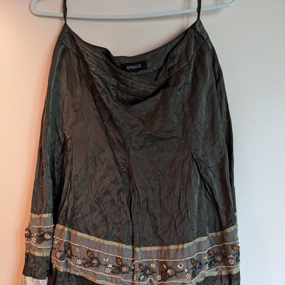 Apanage green-metallic knee-length skirt